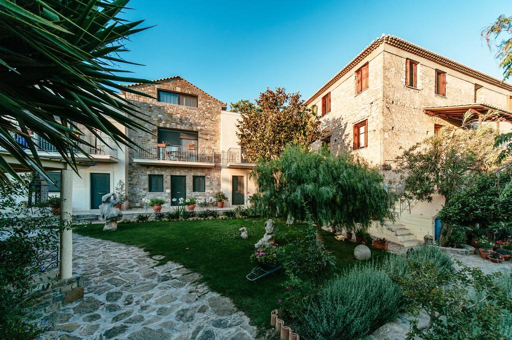 Mylos Apartments Gialova Chambre photo